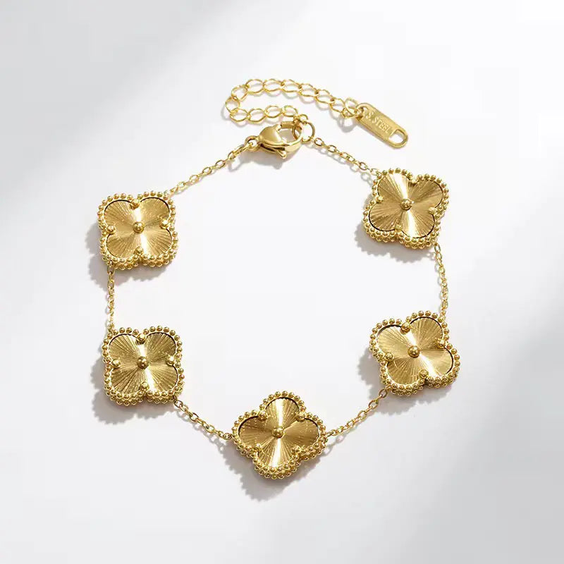 Trendy Laser Four-Leaf Clover Choker Necklace Set